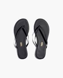 Women Tkees black