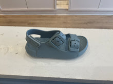 Load image into Gallery viewer, Igor (IG7)
